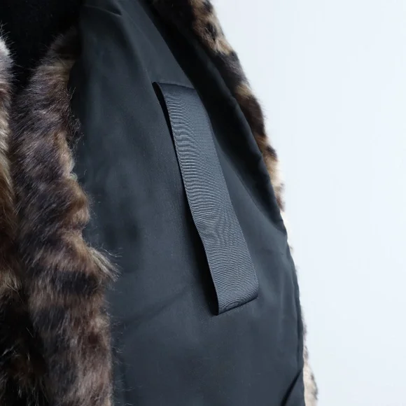 Faux Fur Animal Print Scarf Wrap - Picture 3 of 4